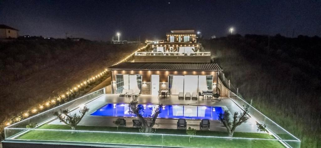 Top Villas ดูร์เรส ภายนอก รูปภาพ