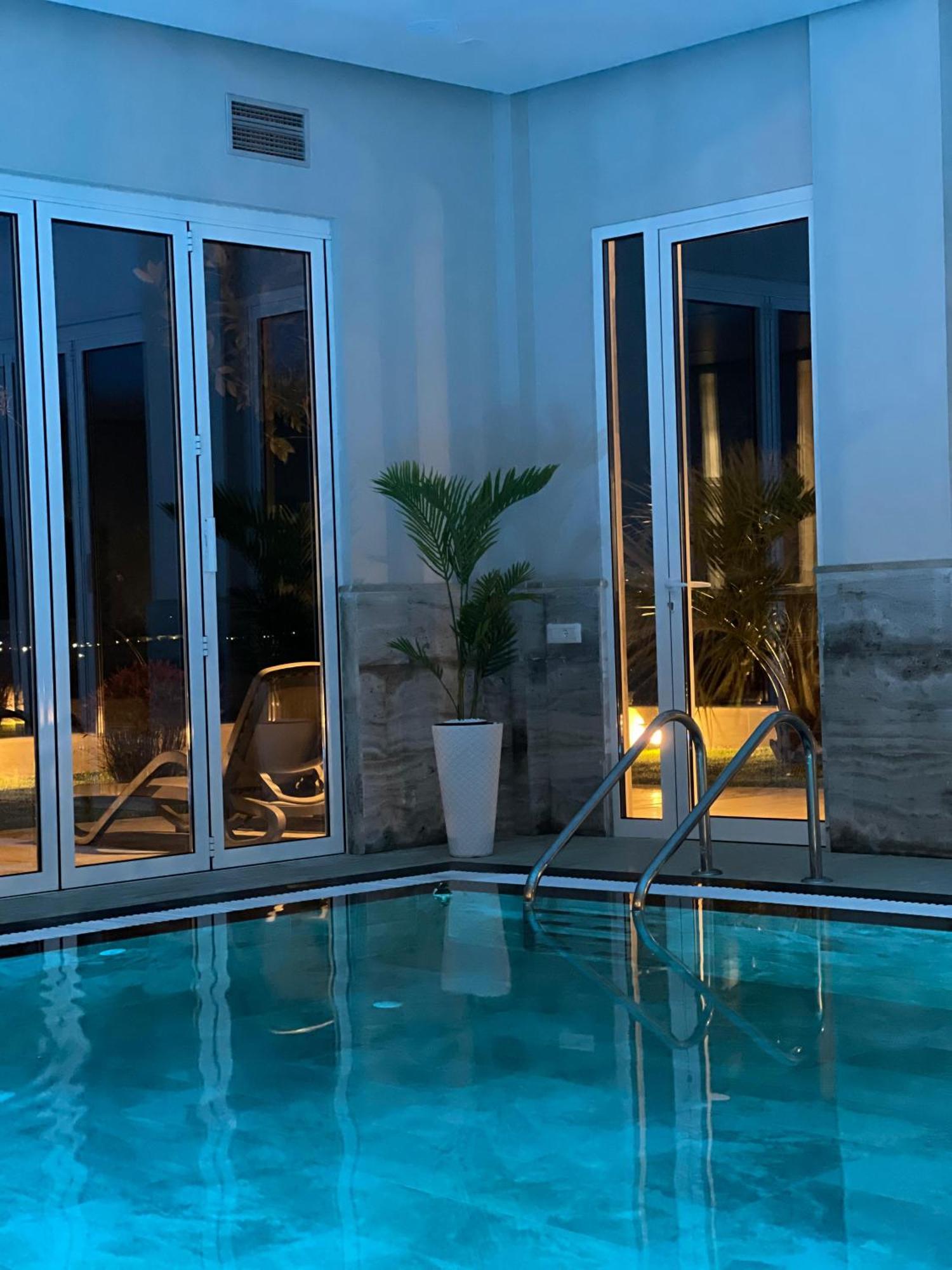 Top Villas ดูร์เรส ภายนอก รูปภาพ