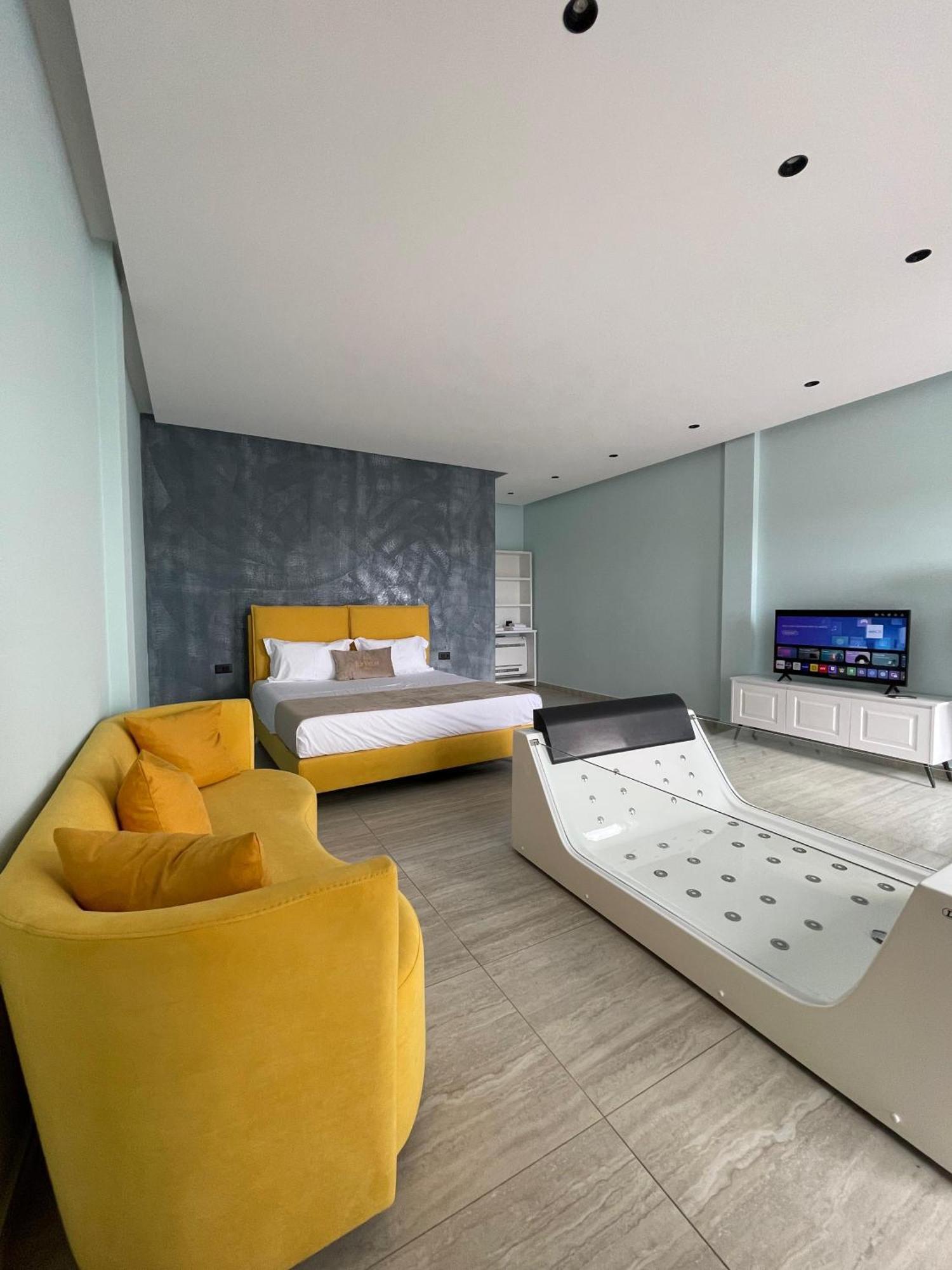 Top Villas ดูร์เรส ภายนอก รูปภาพ